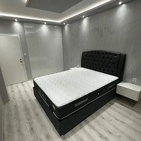 Lux Пловдив